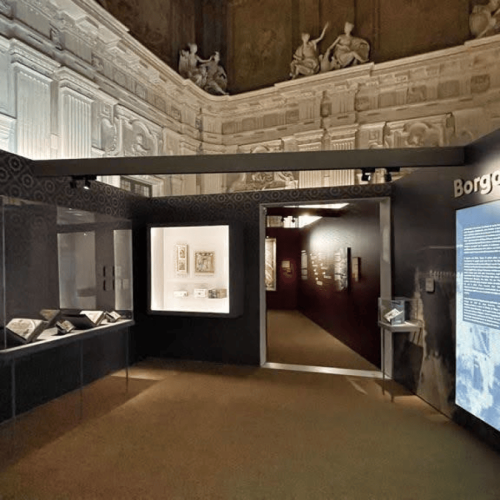 arredi e grafiche su misura per musei e showroom